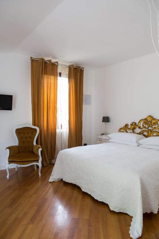 Da Noi Due Bed and Breakfast Bergamo Kamer foto
